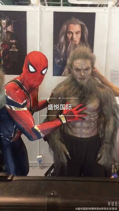 2017SHCC盛況回顧，看(kàn)盛悅國(guó)際現(xiàn)場(chǎng)展示物(wù)理(lǐ)特效化(huà)妝（多(duō)圖來(lái)襲！）